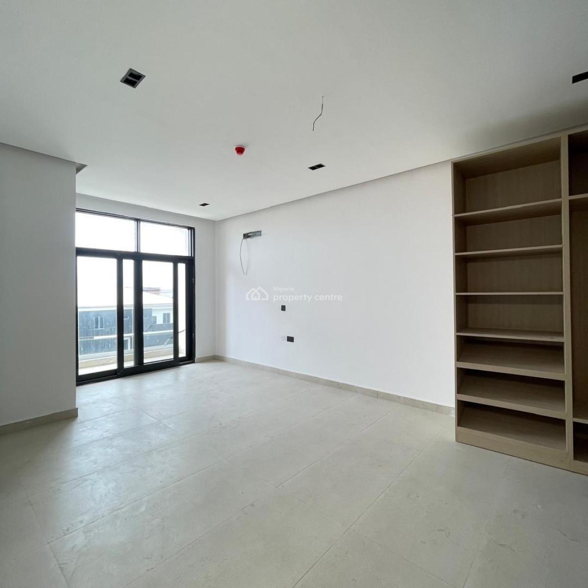 Magnificent Contemporary Brand New  Automated  3 Bedroom Apartment, Lekki Phase 1, Lekki, Lagos, Block of Flats for Sale