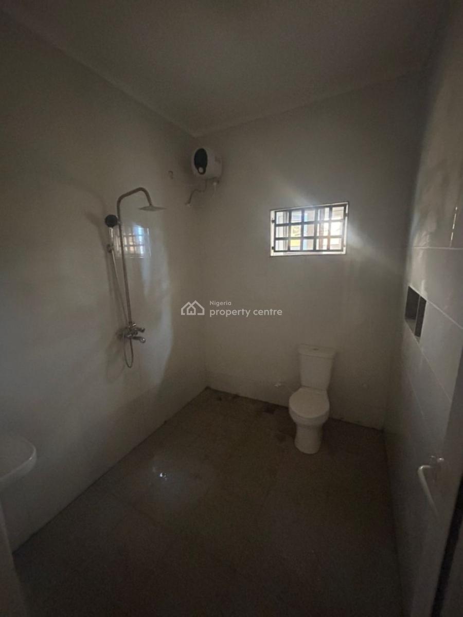 Brand New Standard Three (3) Bedroom, Off Oron Road By Ifa Big Junction, Uyo, Akwa Ibom, House for Rent