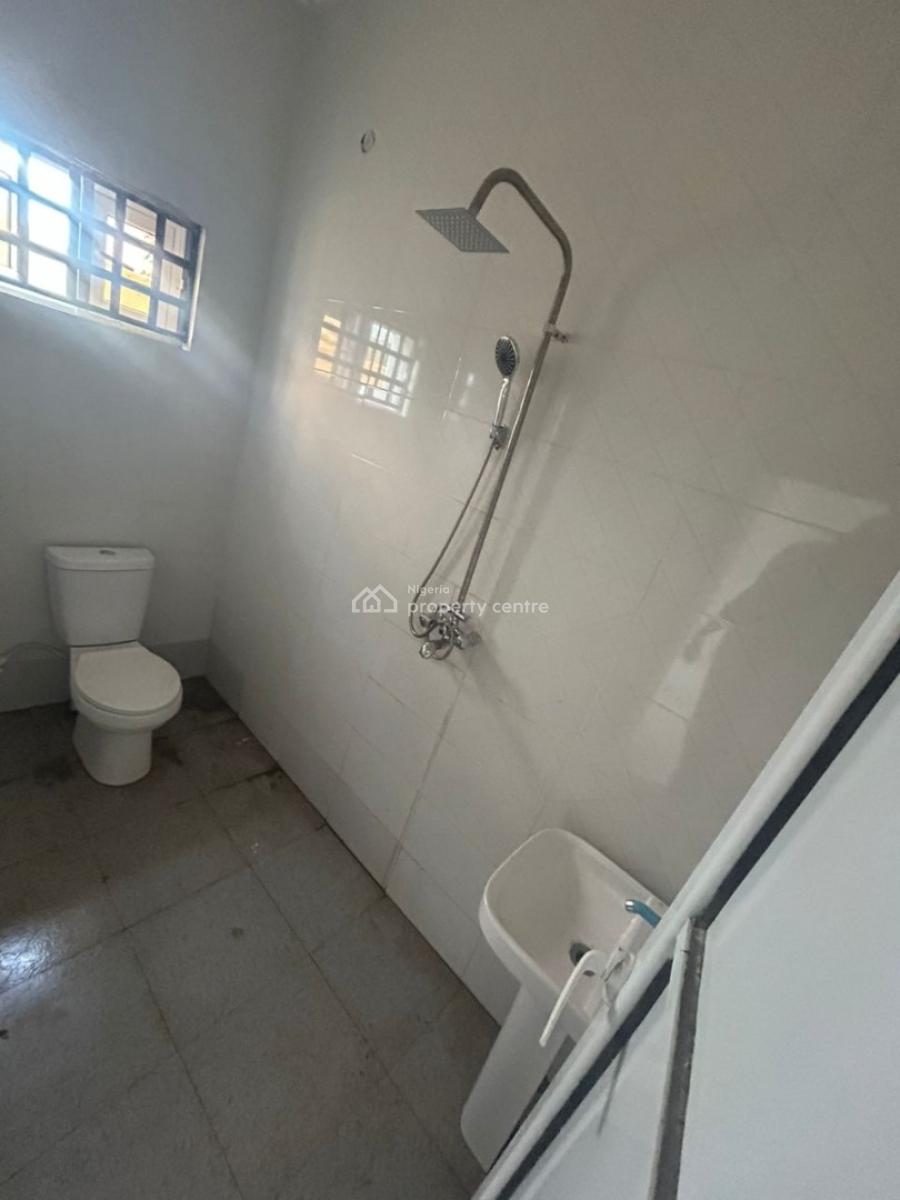 Brand New Standard Three (3) Bedroom, Off Oron Road By Ifa Big Junction, Uyo, Akwa Ibom, House for Rent