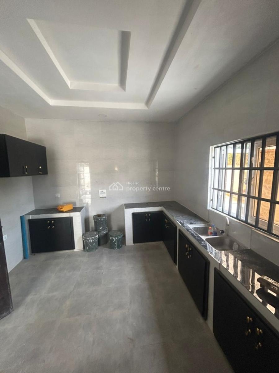 Brand New Standard Three (3) Bedroom, Off Oron Road By Ifa Big Junction, Uyo, Akwa Ibom, House for Rent