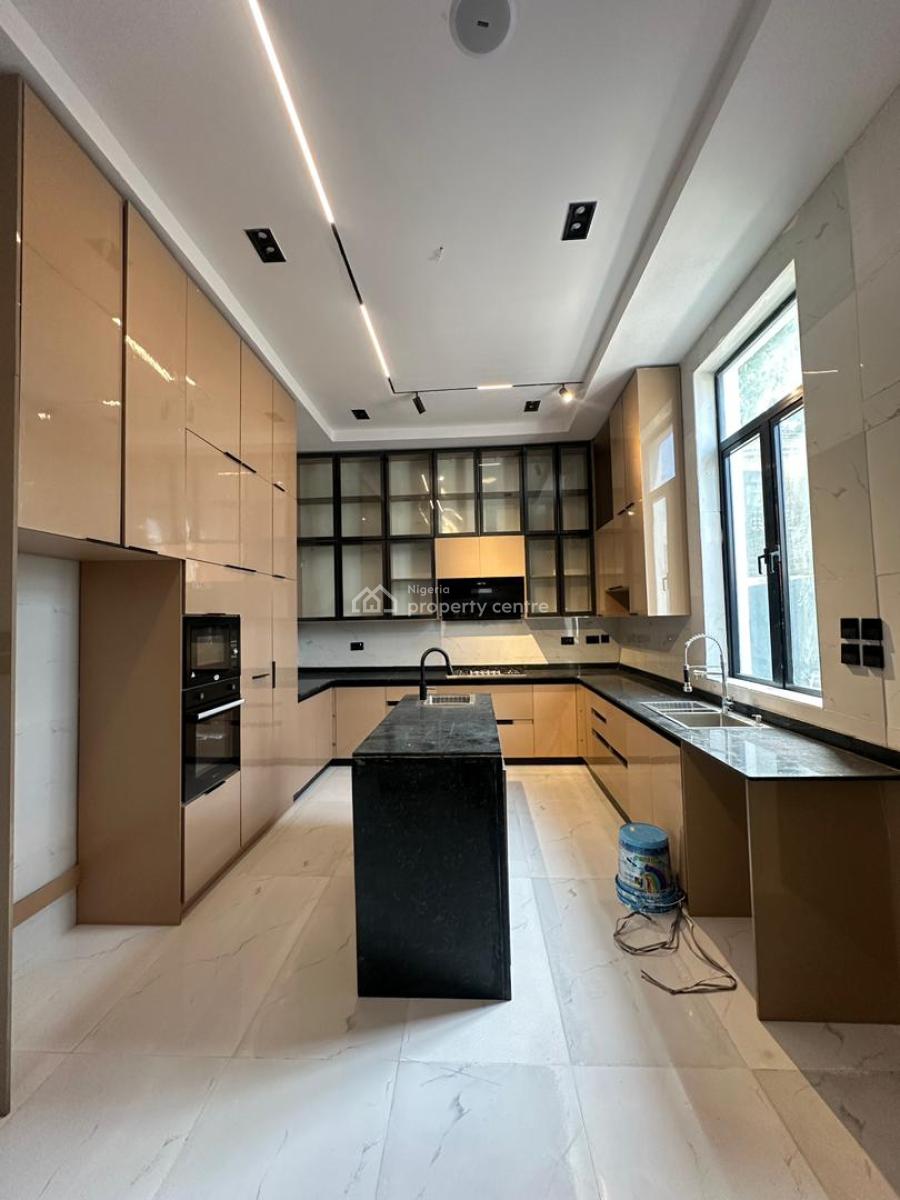 Exquisite Luxury Spacious 5 Bedroom Duplex + Bq, Gym & Swimming Pool, Chevron, Lekki, Lagos, Detached Duplex for Sale