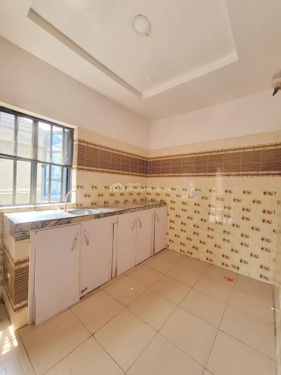 Luxury Mini Flat with Beautifulpop Ceiling Design Spacious, Greenville Estate, Badore, Ajah, Lagos, Mini Flat (room and Parlour) for Rent
