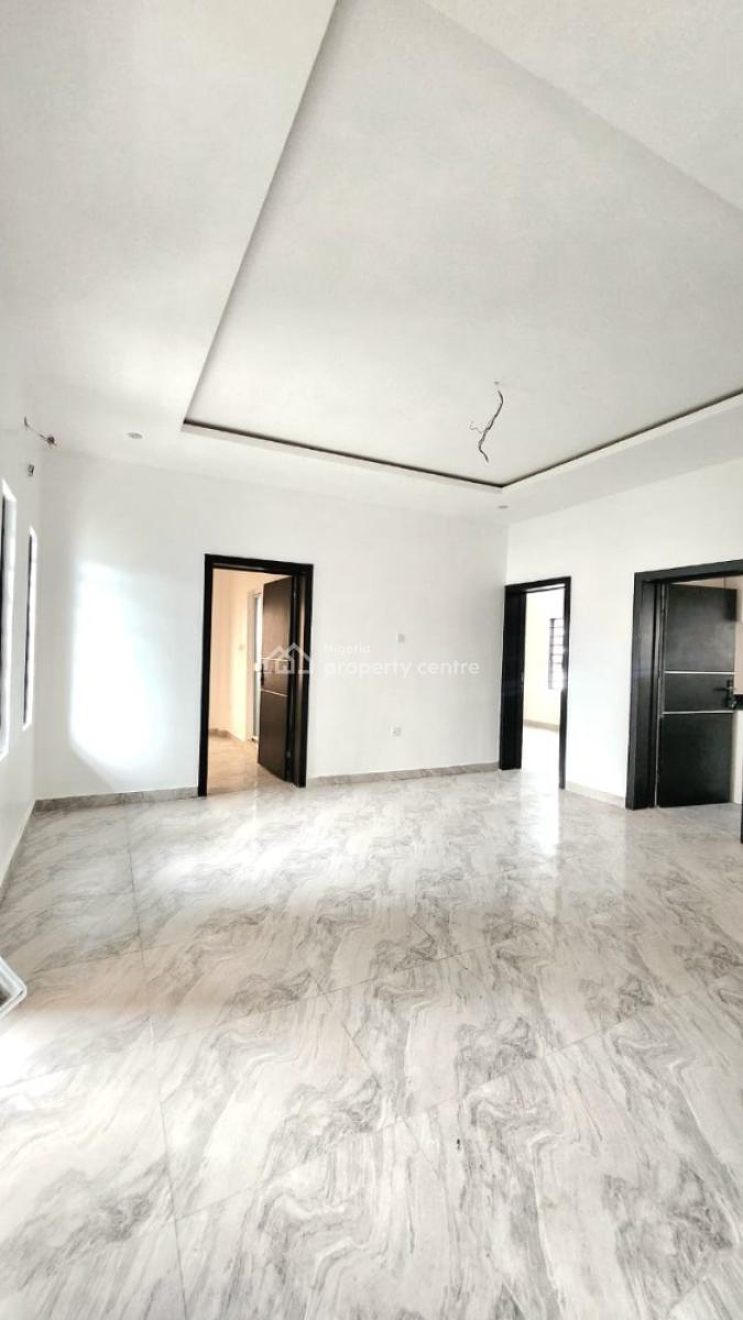 Excellent 2 Bedroom Apartment Within a Secured Estate, Ologolo, Lekki, Lagos, Flat / Apartment for Sale