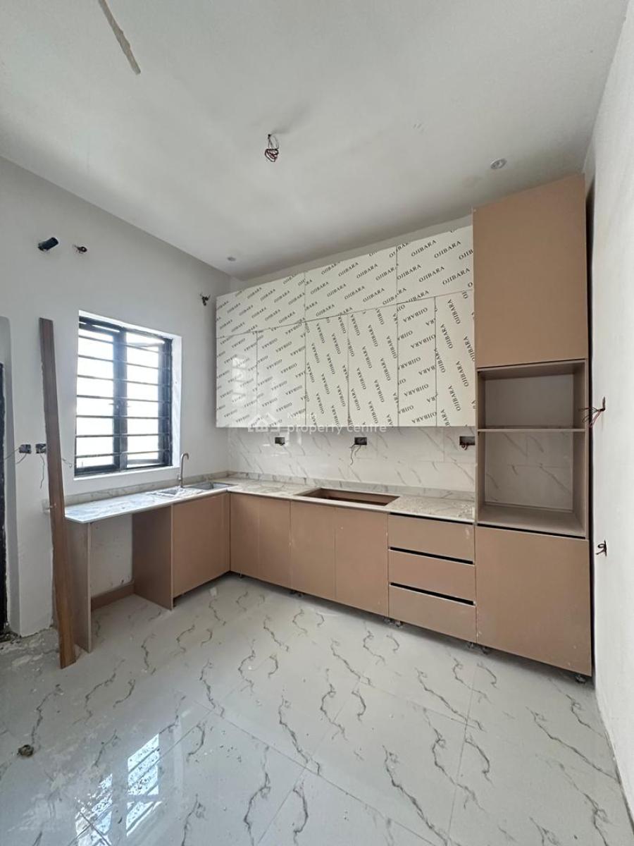 Exquisite Spacious 4 Bedroom Terrace Duplex with Ample Parking, Orchid, Lekki, Lagos, Terraced Duplex for Sale