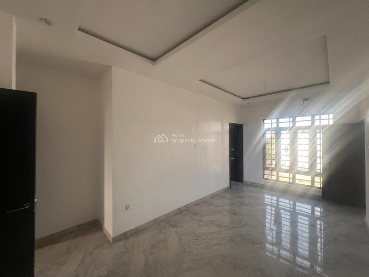 2 Bedrooms Apartment, Ologolo, Lekki, Lagos, Flat / Apartment for Sale