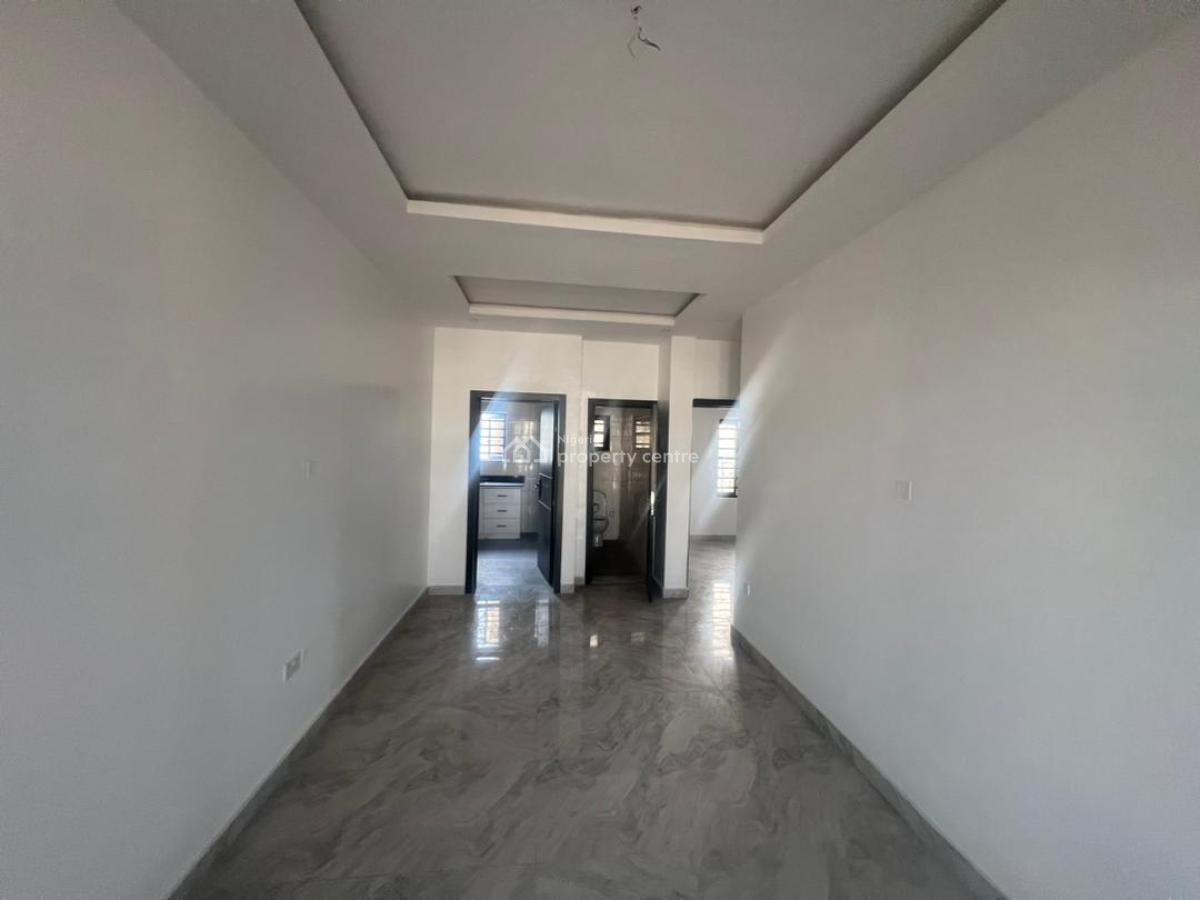 2 Bedrooms Apartment, Ologolo, Lekki, Lagos, Flat / Apartment for Sale