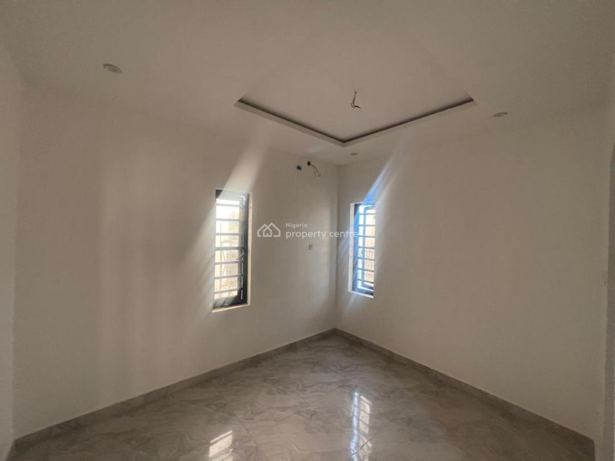 2 Bedrooms Apartment, Ologolo, Lekki, Lagos, Flat / Apartment for Sale