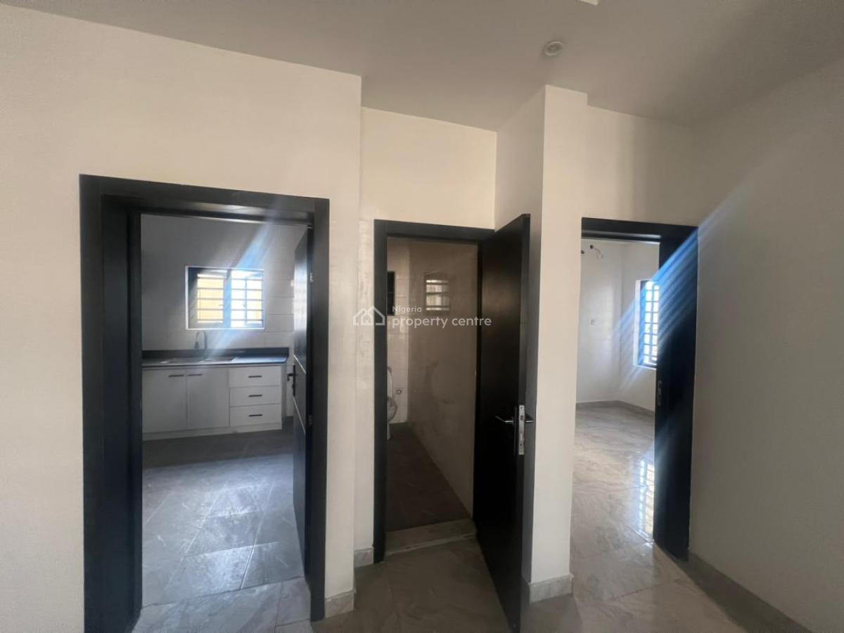 2 Bedrooms Apartment, Ologolo, Lekki, Lagos, Flat / Apartment for Sale