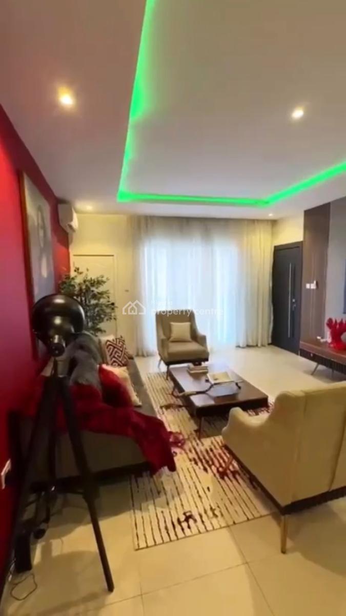 Fully Furnished & Serviced 2 Bedroom Apartment, Lekki Phase 1, Lekki, Lagos, Flat / Apartment for Rent