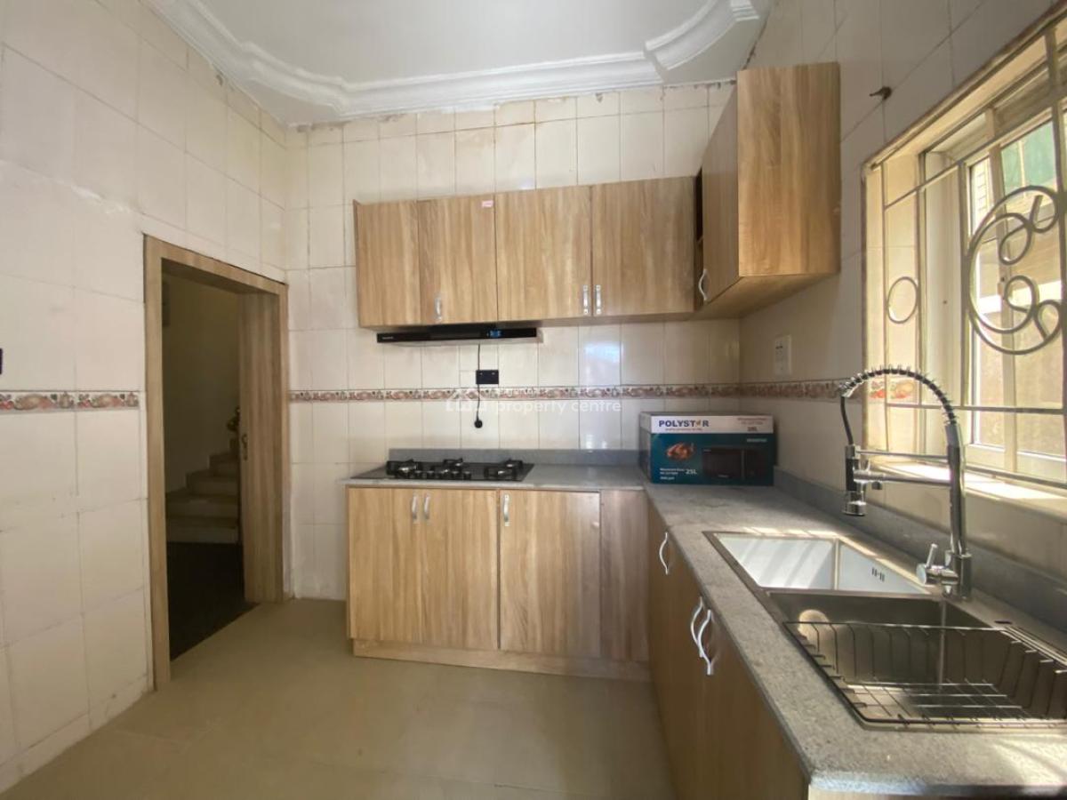 5bedroom Detached Duplex with a Bq, Chevron, Lekki, Lagos, Detached Duplex for Sale