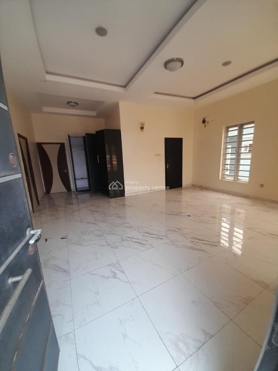 Spacious 5-bedroom Fully Detached Duplex with Bq, Gate House, Chevron Drive, Lekki, Lagos, Detached Duplex for Rent