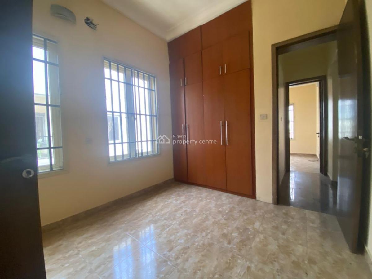 3bedroom Apartment with a Bq, Chevron, Lekki, Lagos, Flat / Apartment for Rent