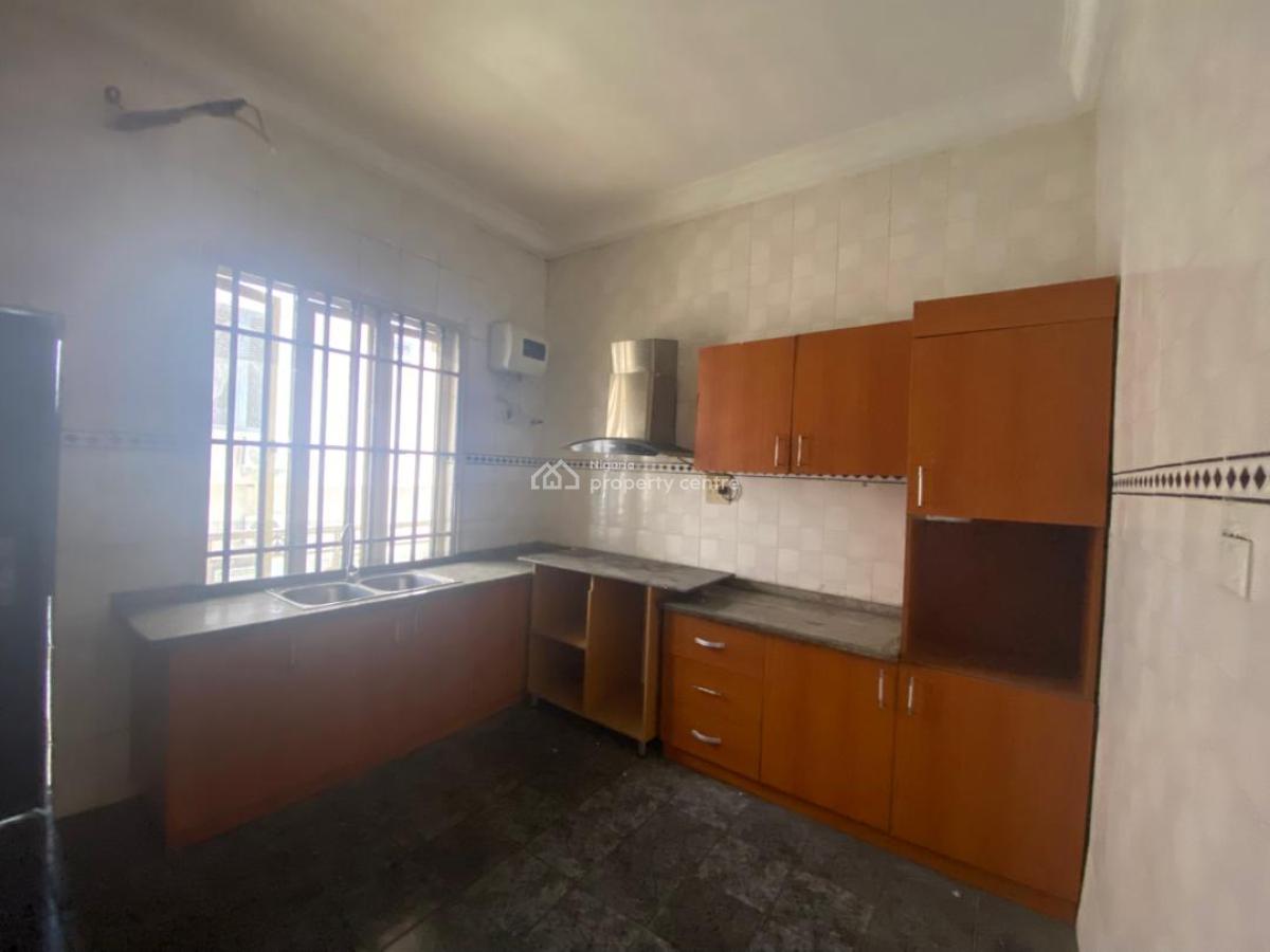 3bedroom Apartment with a Bq, Chevron, Lekki, Lagos, Flat / Apartment for Rent