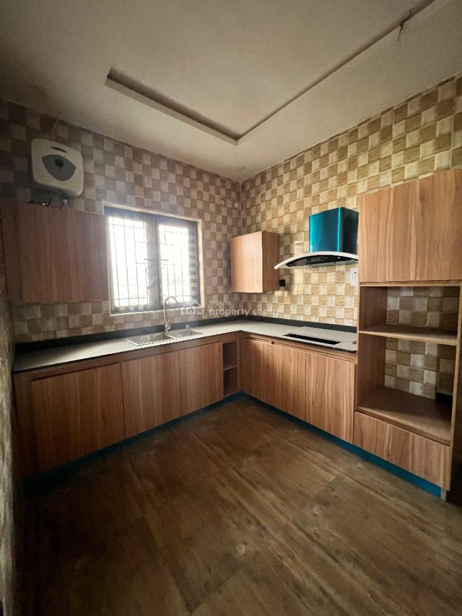 a Magnificent 2 Bedroom, Pepperoni, Abraham Adesanya, Ajah, Lagos, Flat / Apartment for Rent