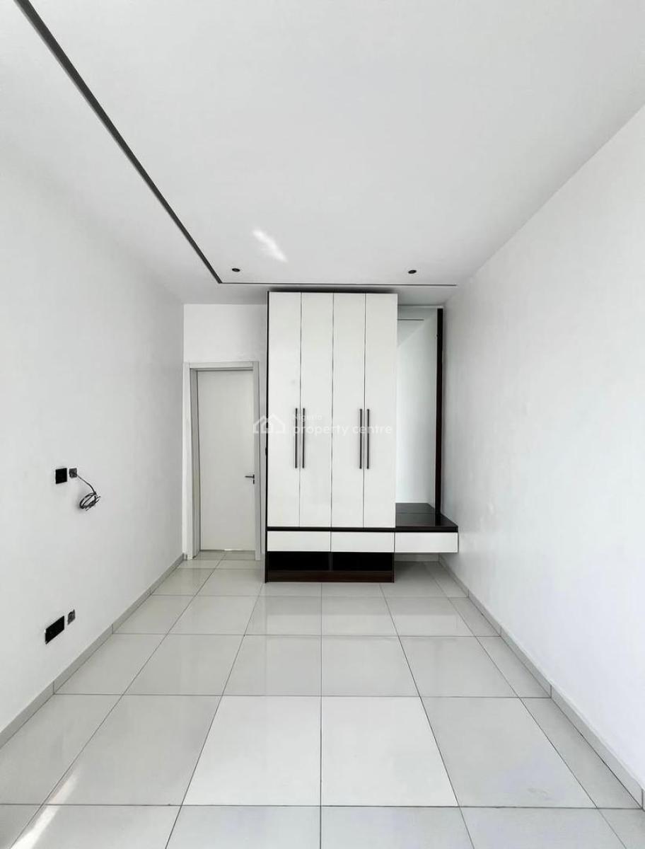 New 2 Bedroom Apartment, Lekki Phase 1, Lekki, Lagos, Flat / Apartment for Rent