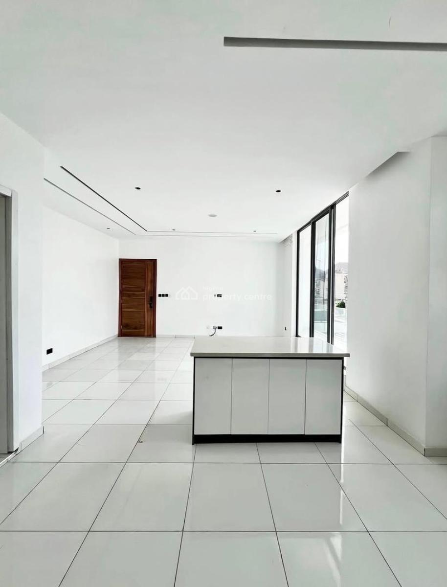 New 2 Bedroom Apartment, Lekki Phase 1, Lekki, Lagos, Flat / Apartment for Rent