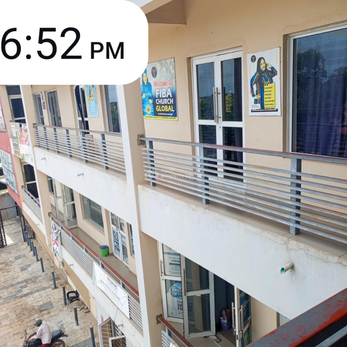 Sharp and Spacious Shop, Awoyaya, Ajah, Lagos, Shop for Rent
