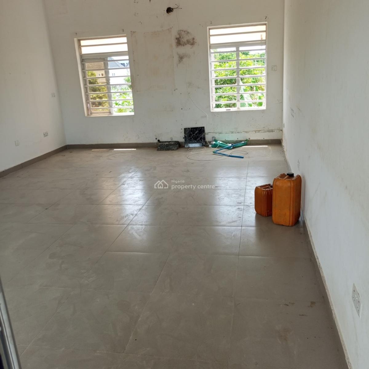 Sharp and Spacious Shop, Awoyaya, Ajah, Lagos, Shop for Rent