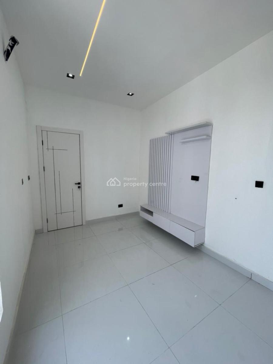 Luxury 5 Bedroom Fully Detached with Pool and Bq, Gra, Ikota, Lekki, Lagos, Detached Duplex for Sale