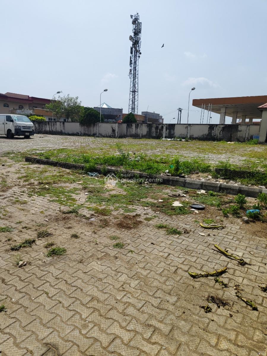 an Event Center and Church, Ojota Ogudu Expressway, Alimosho, Lagos, Plaza / Complex / Mall for Sale