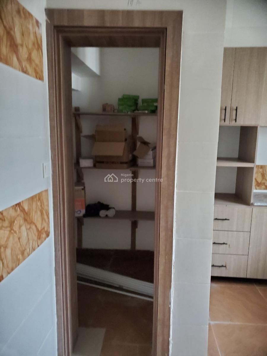 Luxury & Newly Built 5-bedroom Terrace Duplex with Detached Bq, Guzape District, Abuja, Terraced Duplex for Rent