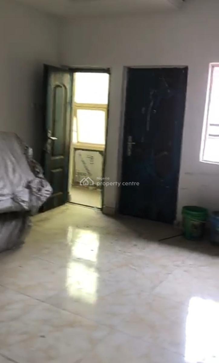 Newly Built 3 Bedroom Apartment at Thomas Estate { Video}, Thomas Estate, Ajah, Lagos, Flat / Apartment for Rent