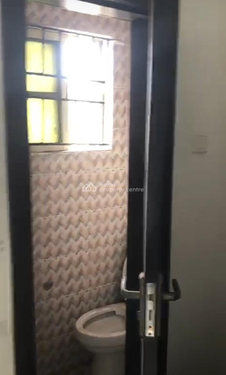 Newly Built 3 Bedroom Apartment at Thomas Estate { Video}, Thomas Estate, Ajah, Lagos, Flat / Apartment for Rent