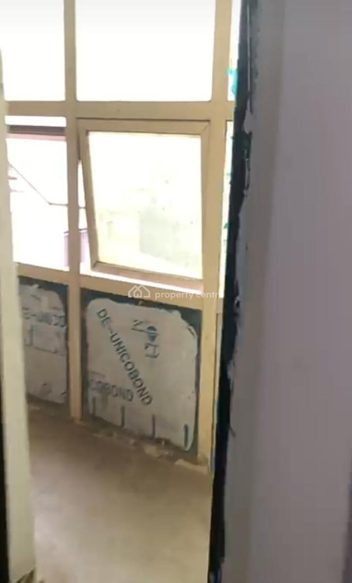 Newly Built 3 Bedroom Apartment at Thomas Estate { Video}, Thomas Estate, Ajah, Lagos, Flat / Apartment for Rent
