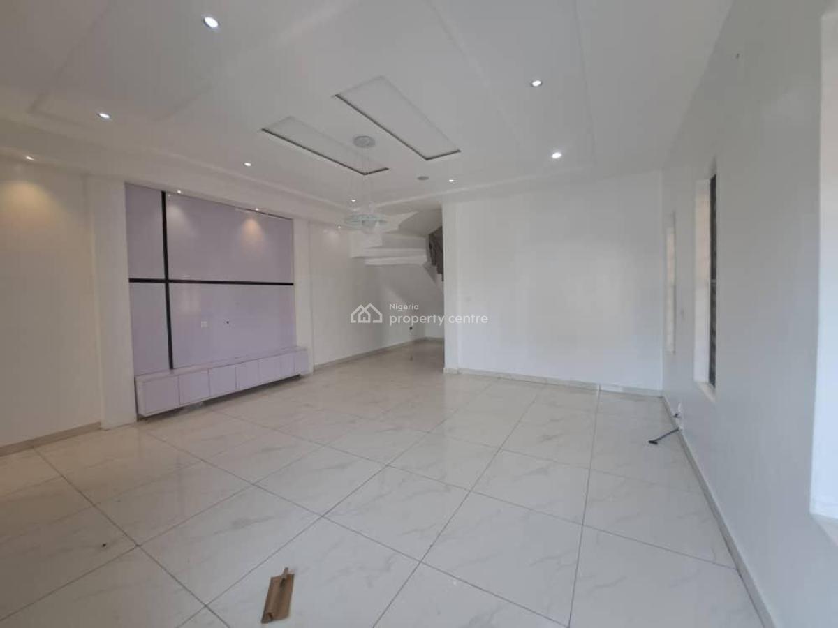 Very Clean and Massive 4bed Semi Detached Duplex in a Call-in Estate, Chevron, Lekki, Lagos, Semi-detached Duplex for Rent