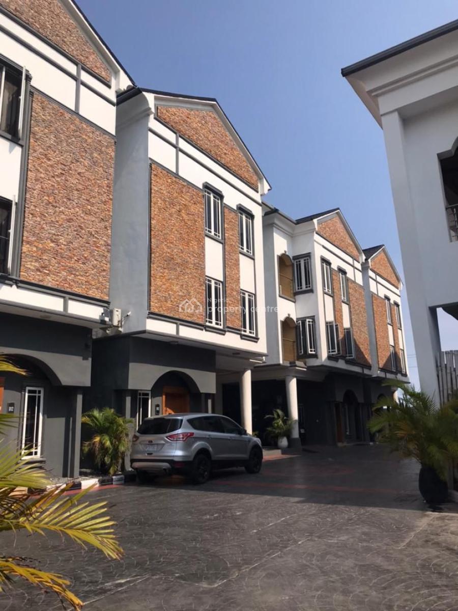 Fully Furnished and Serviced Two Bedroom Apartment, Right, Lekki, Lagos, Flat / Apartment for Rent