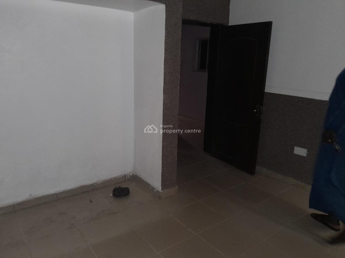 3 Bedroom Flat, Wuse 2, Abuja, Commercial Property for Rent