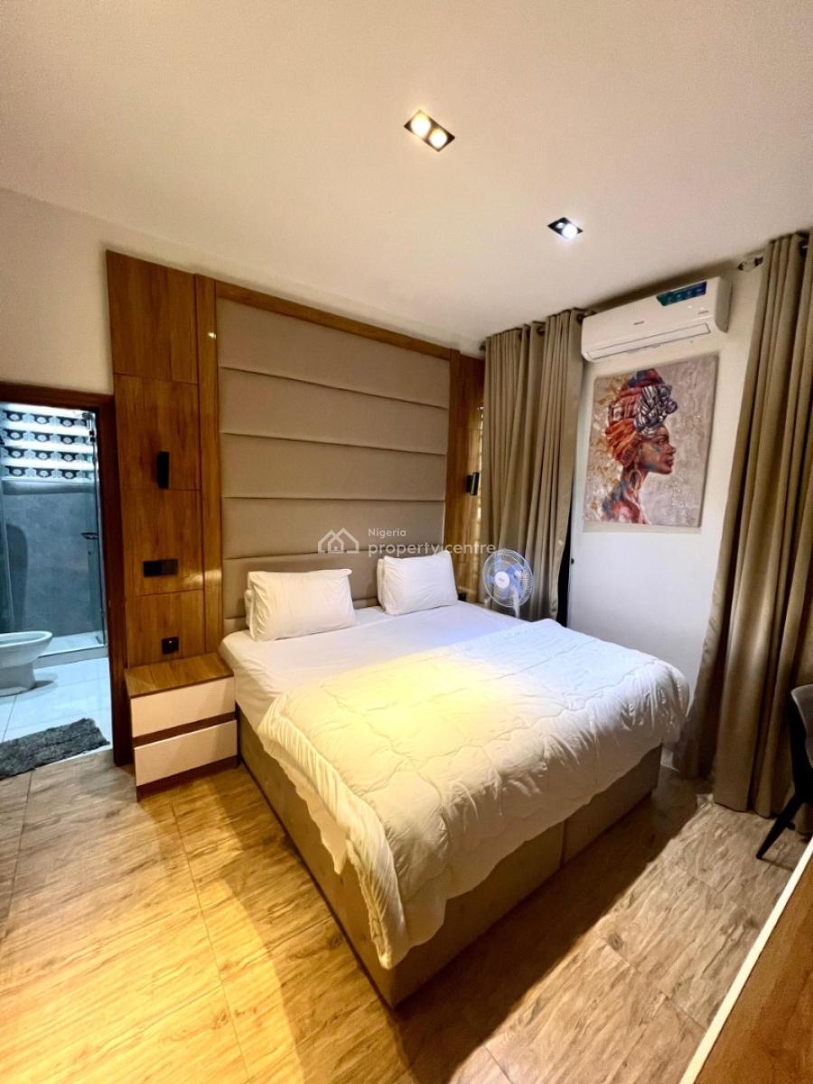 Luxury 4bedroom Semi-detached Duplex with Ps5 and Housekeeping, 2 Living Rooms, Chess Board, Ensuite Rooms, Amazon Prime, Lekki, Lagos, Flat / Apartment Short Let
