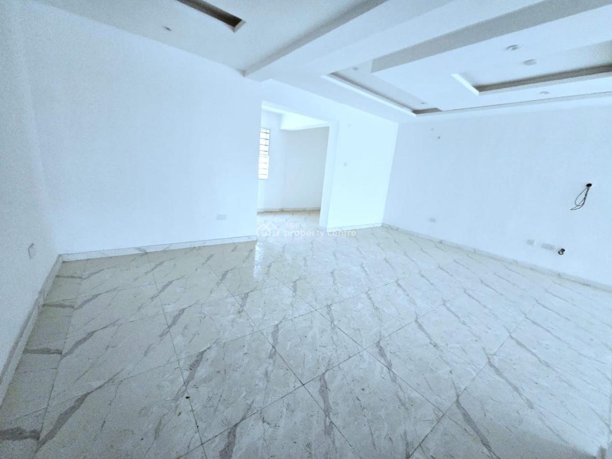 Well Maintained 3 Bedroom Semi-detached Duplex, Osapa, Lekki, Lagos, Semi-detached Duplex for Sale