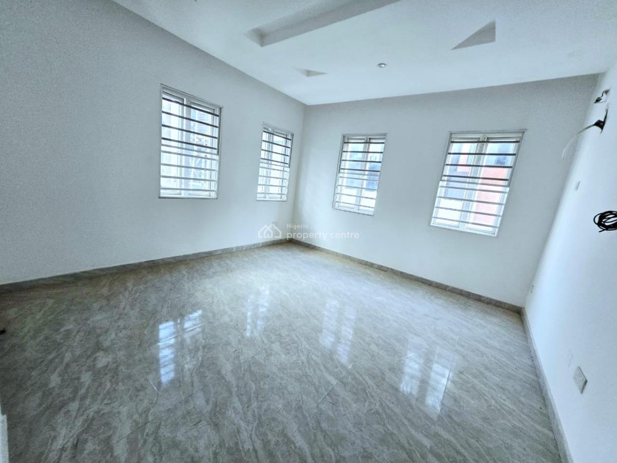 Well Maintained 3 Bedroom Semi-detached Duplex, Osapa, Lekki, Lagos, Semi-detached Duplex for Sale