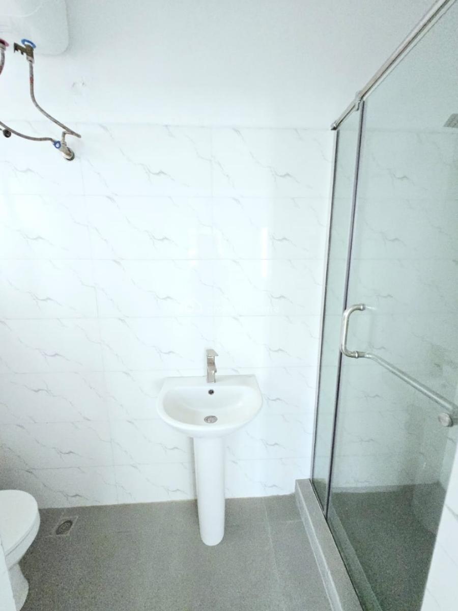 Well Maintained 3 Bedroom Semi-detached Duplex, Osapa, Lekki, Lagos, Semi-detached Duplex for Sale