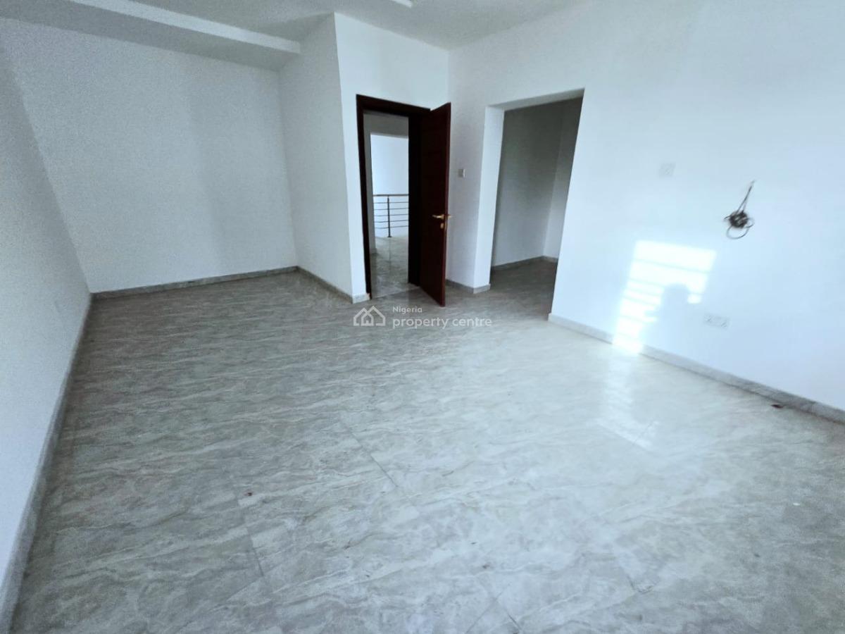 Well Maintained 3 Bedroom Semi-detached Duplex, Osapa, Lekki, Lagos, Semi-detached Duplex for Sale