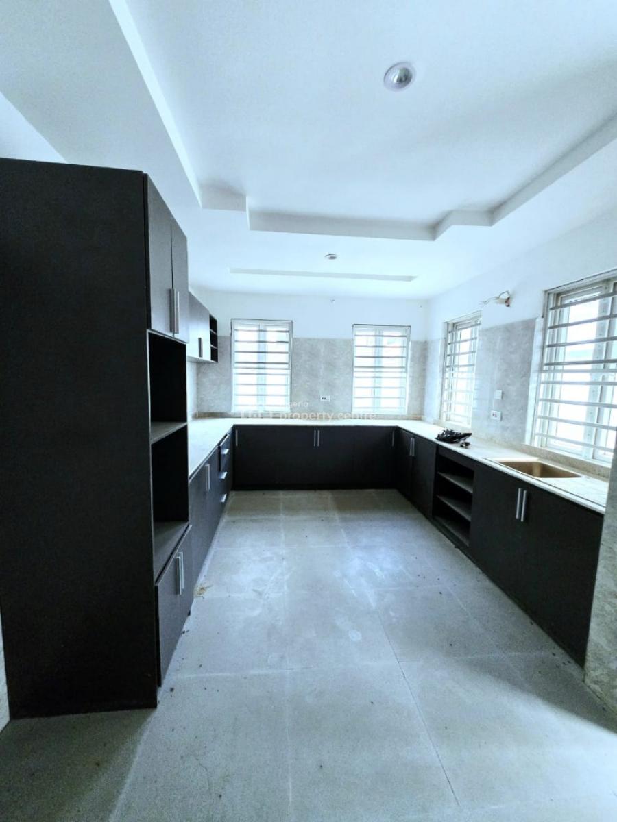 Well Maintained 3 Bedroom Semi-detached Duplex, Osapa, Lekki, Lagos, Semi-detached Duplex for Sale