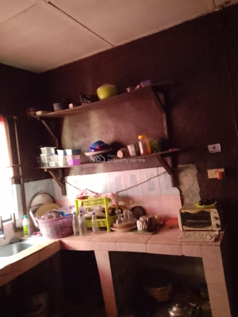 3 Bedroom Bungalow with a Selfcon and Semi-selfcon, Chinyere Maternity, Eneka, Port Harcourt, Rivers, Detached Bungalow for Sale