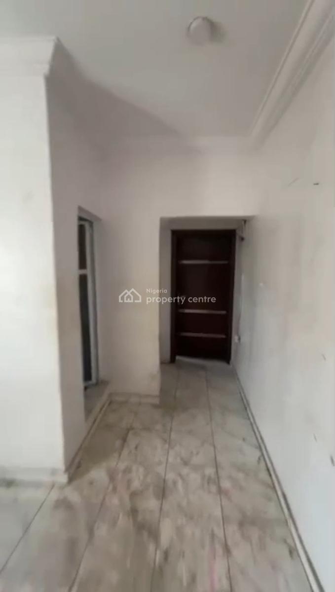 Neatly Used One Bedroom Apartment, Akoka, Yaba, Lagos, Flat / Apartment for Rent