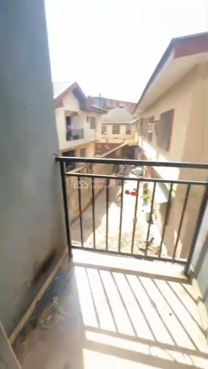 Neatly Used One Bedroom Apartment, Akoka, Yaba, Lagos, Flat / Apartment for Rent