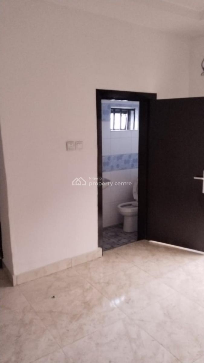 Nicely Finished 3 Bedrooms Flat, Off Sybil Iroche Street, Lekki Phase 1, Lekki, Lagos, Flat / Apartment for Rent