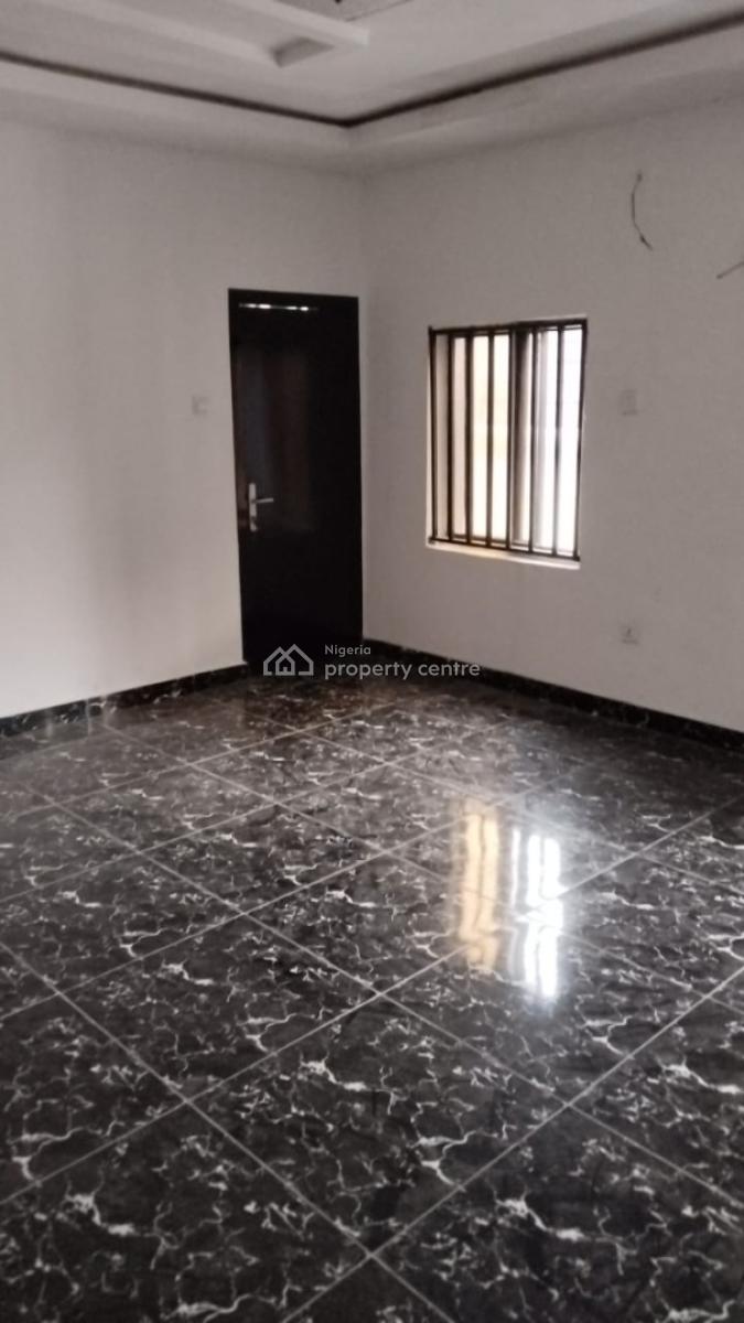 Nicely Finished 3 Bedrooms Flat, Off Sybil Iroche Street, Lekki Phase 1, Lekki, Lagos, Flat / Apartment for Rent