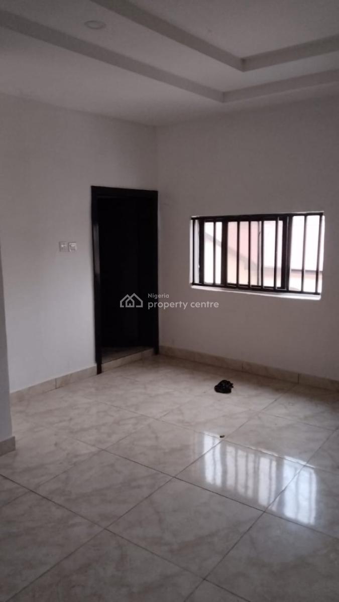 Nicely Finished 3 Bedrooms Flat, Off Sybil Iroche Street, Lekki Phase 1, Lekki, Lagos, Flat / Apartment for Rent