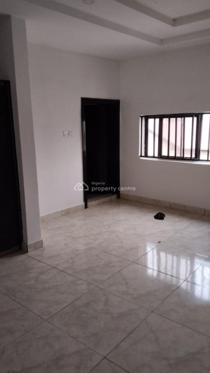 Nicely Finished 3 Bedrooms Flat, Off Sybil Iroche Street, Lekki Phase 1, Lekki, Lagos, Flat / Apartment for Rent