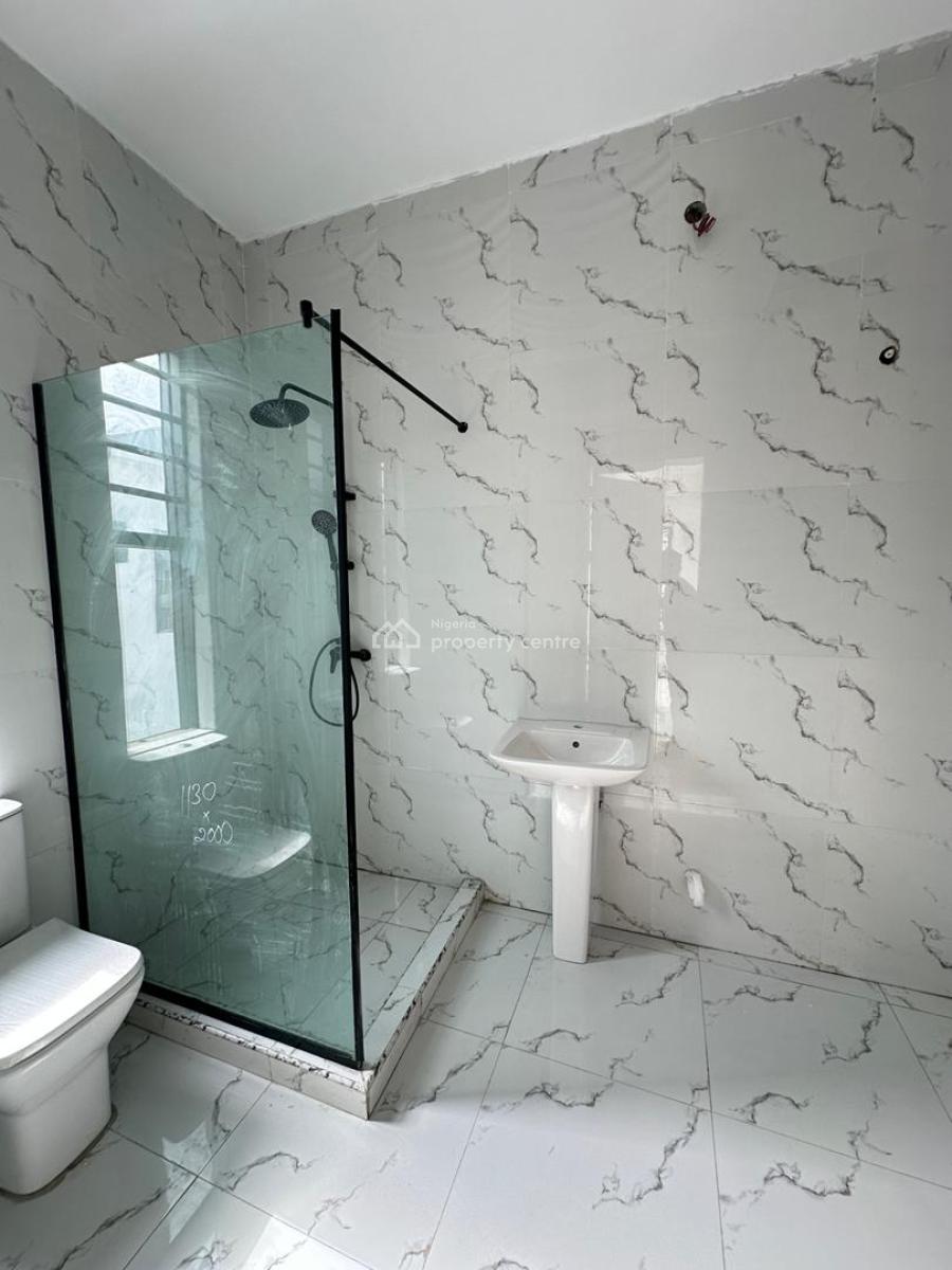 Exquisite  Spacious 4 Bedroom Terrace Duplex in a Secure Estate, Orchid, Lekki, Lagos, Terraced Duplex for Sale