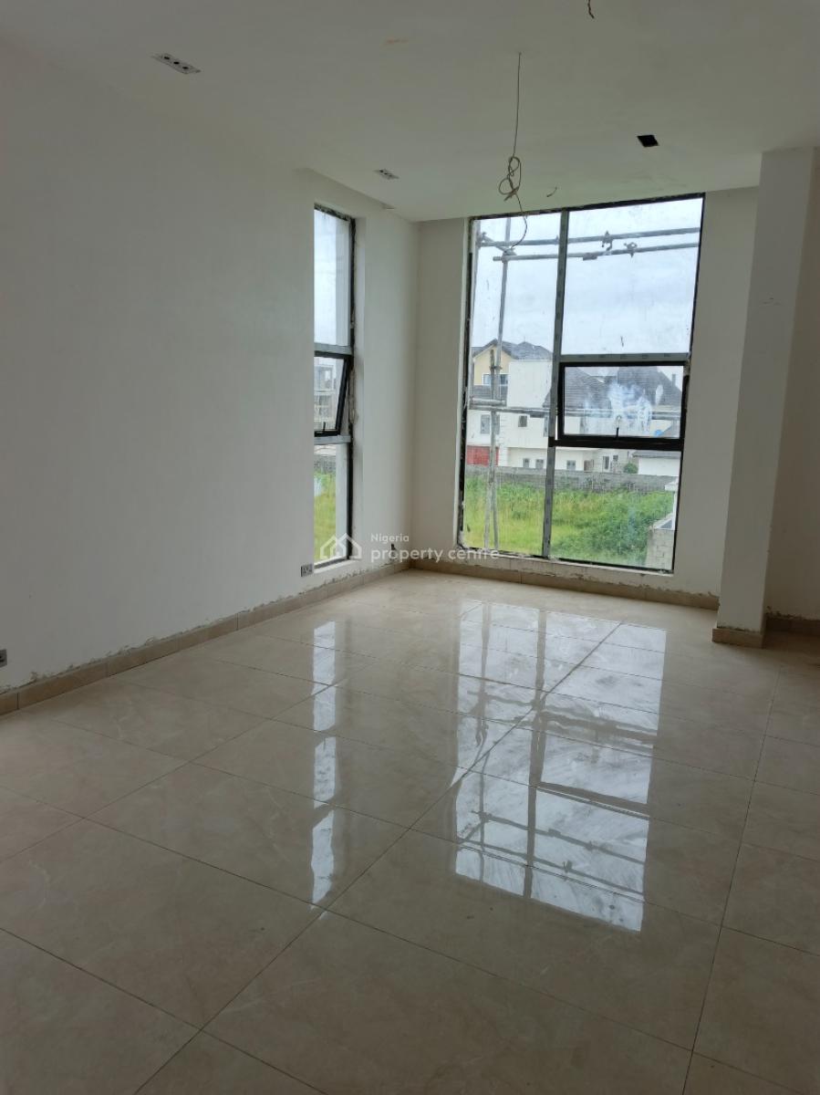 Exclusive 5 Bedroom Fully Detached Duplex, Pinnock Beach Estate, Phase 1, Jakande, Lekki., Lekki, Lagos, Detached Duplex for Sale