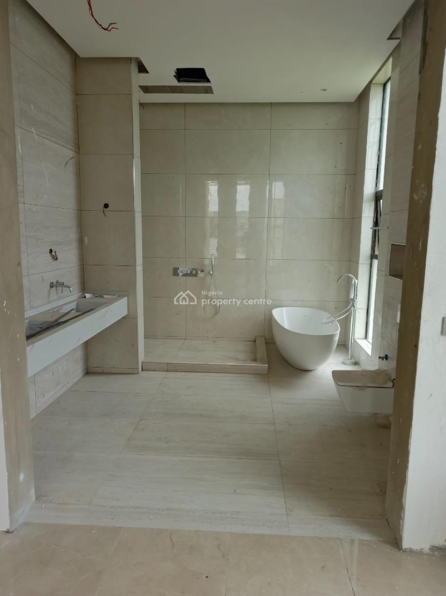 Exclusive 5 Bedroom Fully Detached Duplex, Pinnock Beach Estate, Phase 1, Jakande, Lekki., Lekki, Lagos, Detached Duplex for Sale