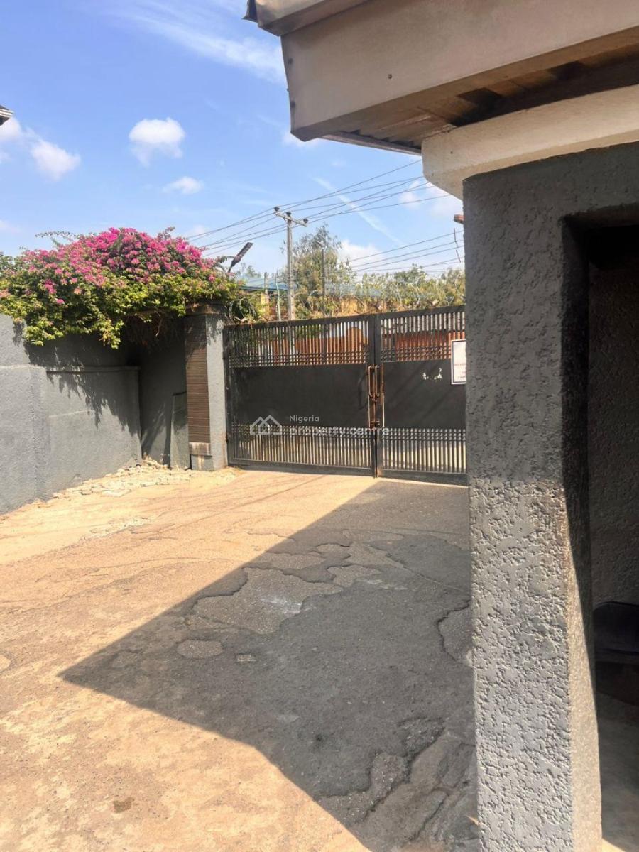 Nice Standard 3 Bedrooms Flat, Okupe Estate, Maryland, Lagos, Flat / Apartment for Rent