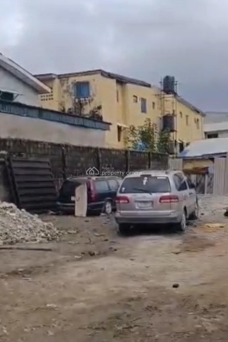 Full Plot of Empty Land for E in   Location : Oyadiran Estate Sabo, Location : Oyadiran Estate Sabo Yaba Lagos* ., Yaba, Lagos, Land for Sale