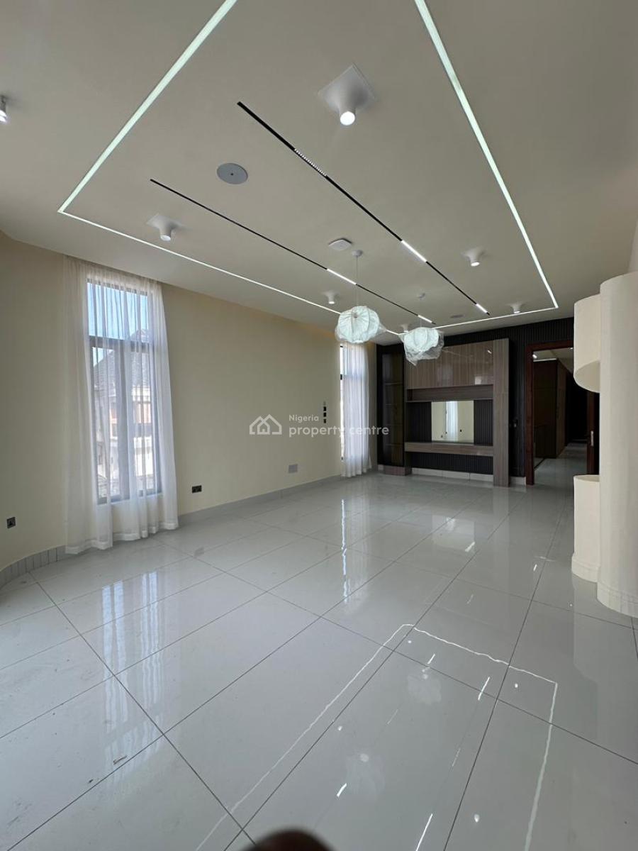 Ultra-luxury Spacious 5 Bedroom Fully Detached Duplex, Chevron, Lekki, Lagos, Detached Duplex for Sale